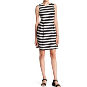 Eliza J Black & White Striped Pleated Sleeveless Fit & Flare Dress Size 4